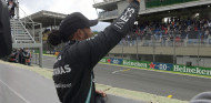 Prost: "Seguro que Hamilton tiene tantas razones para seguir como para retirarse" - SoyMotor.com