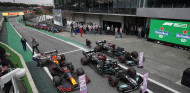 Hamilton domina, pero Verstappen sonríe - SoyMotor.com