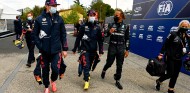 Verstappen, Pérez y Hamilton tras la clasificación de Imola - SoyMotor.com