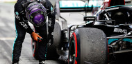 Hamilton se implica el doble ante la amenaza Red Bull, según Allison - SoyMotor.com