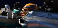 Hamilton en los tests del Circuit de Barcelona-Catalunya - SoyMotor