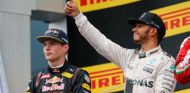 Verstappen y Hamilton en el podio del GP de Austria - SoyMotor