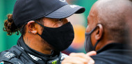 Hamilton: &quot;Mi padre intentó ayudar a De Vries para llegar a la F1&quot; - SoyMotor.com