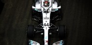 Hamilton lidera los Libres 2 con Verstappen al acecho; Sainz 7º - SoyMotor.com