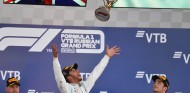Brawn confía en que Hamilton puede superar a Schumacher en títulos - SoyMotor.com