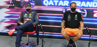 Hamilton y su pelea con Verstappen: "Estoy más relajado que nunca" - SoyMotor.com