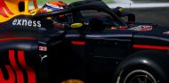 Verstappen probando el halo durante un GP la temporada pasada - SoyMotor.com