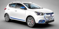 El JAC iEV6S, modelo que ilustra el artículo, será la base del SUV eléctrico de Seat en China - SoyMotor