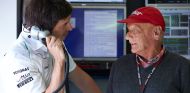 Niki Lauda junto a Toto Wolff en Spa-Francorchamps