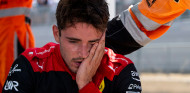 La prensa italiana: Leclerc necesita aprender como lo hizo Verstappen - SoyMotor.com