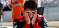 Forghieri: "Leclerc no está maduro para el título todavía" - SoyMotor.com