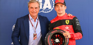 Leclerc hace valer las mejoras de Ferrari con la Pole de España - SoyMotor.com