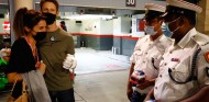 Ricciardo: "La mujer de Grosjean apreció mis críticas a las repeticiones" - SoyMotor.com