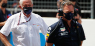 Marko pide la suspensión para Hamilton: "Verstappen está en shock" - SoyMotor.com