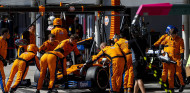 Una grieta en el chasis provocó el abandono de Ricciardo en Brasil - SoyMotor.com