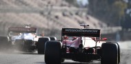 Vettel: "Todavía es difícil seguir y adelantar a otros coches" - SoyMotor.com