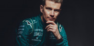 Vettel da positivo en covid-19, Hülkenberg le sustituirá en Baréin - SoyMotor.com