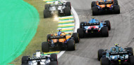 La F1 confirma su nuevo formato: siguen los libres de una hora y se 'elimina' el jueves - SoyMotor.com