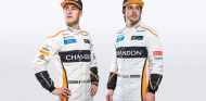 Stoffel Vandoorne (izq.) y Fernando Alonso (der.) – SoyMotor.com
