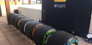 Imagen de las nuevas ruedas de 2017 en el acto de Pirelli -LaF1