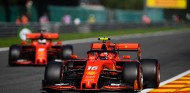 Charles Leclerc y Sebastian Vettel en el GP de Bélgica F1 2019 - SoyMotor.com