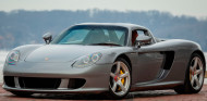 A subasta un Porsche Carrera GT de 2005 con sólo 292 kilómetros - SoyMotor.com