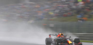 Red Bull domina unos mojados Libres 3 en Bélgica - SoyMotor.com