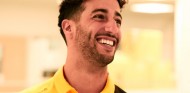 Primeras imágenes de Daniel Ricciardo vestido de Renault - SoyMotor.com