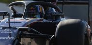 Carlos Sainz con el halo, en 2016 - SoyMotor