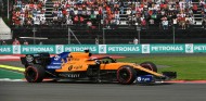Sainz pide cambiar la regla que marca salir con el neumático de Q2 - SoyMotor.com