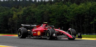 Ferrari domina los Libres 1 de Bélgica con Sainz primero y Leclerc segundo -SoyMotor.com