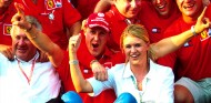 Michael Schumacher y Corinna - SoyMotor.com