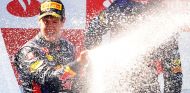 Sebastian Vettel celebra su victoria en Nürburgring - LaF1