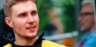 OFICIAL: Sergey Sirotkin renueva como reserva de Renault para 2020 - SoyMotor.com