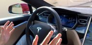 Tesla Autopilot - SoyMotor.com