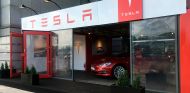 Tesla abre en Barcelona su primera tienda en suelo español, y una temporal en Madrid - SoyMotor.com