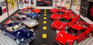 Estos ocho Ferrari quedan genial en cualquier garaje - SoyMotor