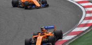 Stoffel Vandoorne y Fernando Alonso – SoyMotor.com