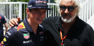 Briatore: "¿Verstappen o Leclerc? Si sólo tuviera dinero para uno, ficharía a Max" - SoyMotor.com