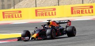 Verstappen lidera los Libres 1 de Baréin; McLaren y Ferrari, arriba - SoyMotor.com