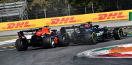 Hill: "Los que mejor adelantan, como Alonso, no chocan con otros pilotos" - SoyMotor.com