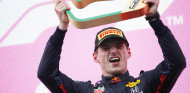 Verstappen 'controla' a Hamilton y gana en Estiria; remontada espectacular de Sainz - SoyMotor.com
