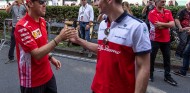 Webber: "Leclerc puede ser un dolor de cabeza, pero Vettel está listo" - SoyMotor.com