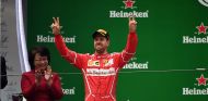 Segunda posición para Vettel en China: "Buena lucha y recuperación" - SoyMotor.com
