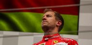 Sebastian Vettel en el podio de Spa - SoyMotor.com