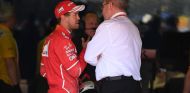 Sebastian Vettel y Ross Brawn - SoyMotor.com