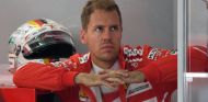 Sebastian Vettel durante la clasificación de Sepang – SoyMotor.com