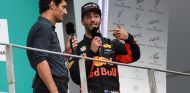 Mark Webber y Daniel Ricciardo - SoyMotor.com