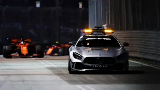Safety_Car_Vettel_leclerc_Singapur_2019_domingo_soymotor.jpg