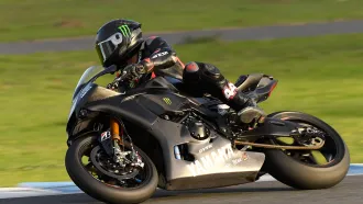 hamilton-test-superbikes-jerez-9-soymotor.jpg